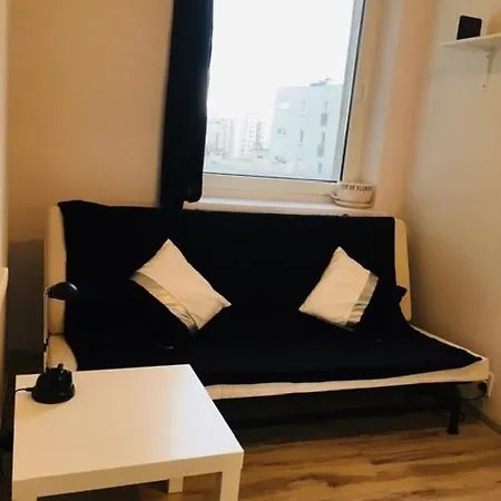 Room In Warszawa Zewnętrze zdjęcie